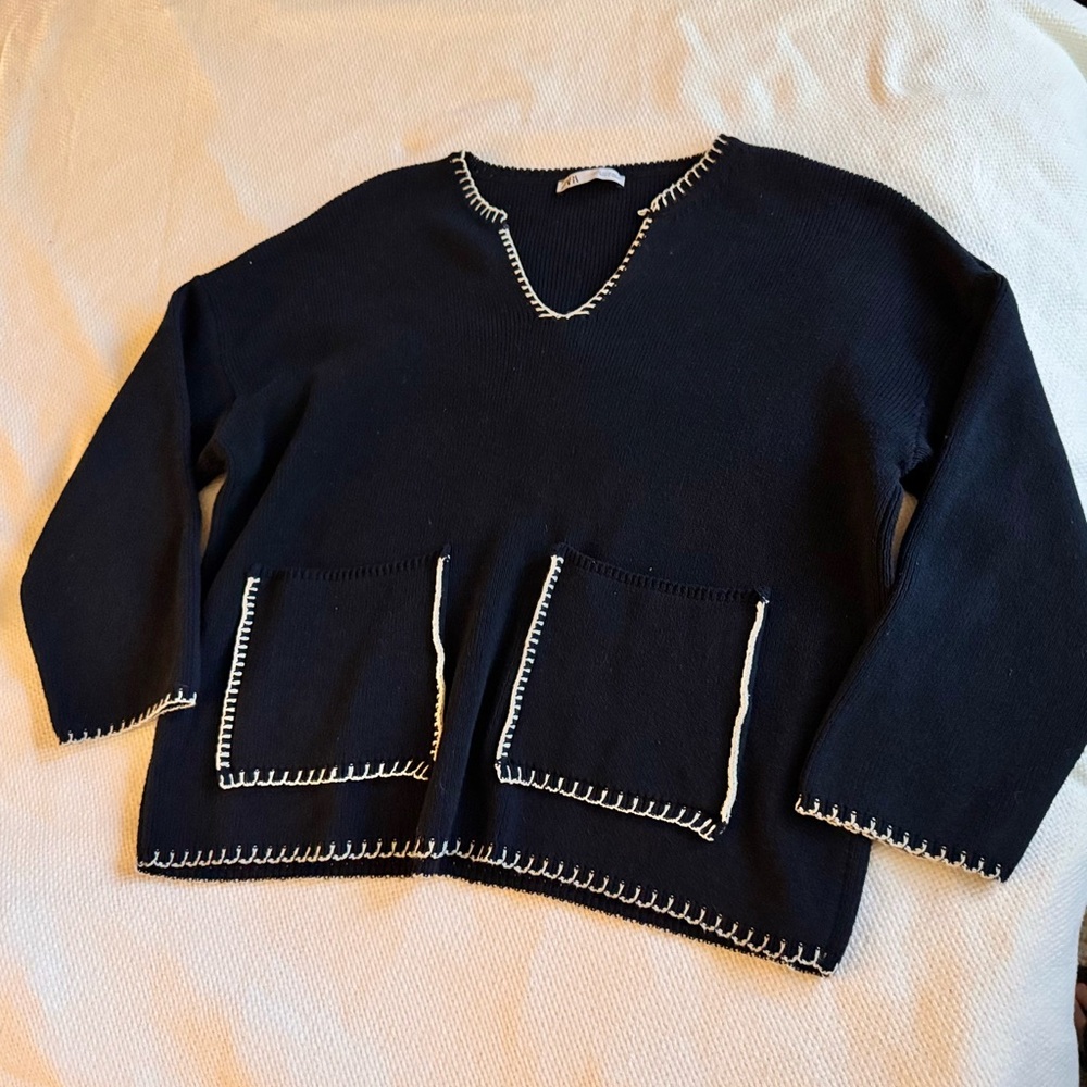 ZARA Woven Heavy Sweater Navy Knit Top w White Stitching Front Pockets V-neck - Picture 6 of 15